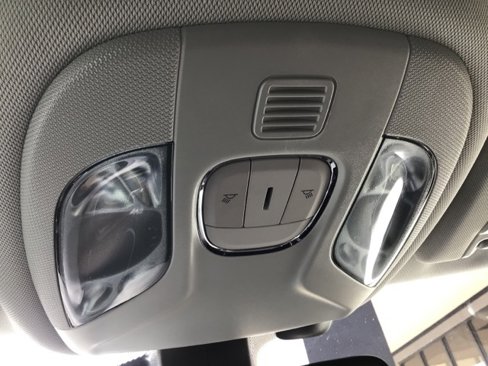Used 2021 Jeep Compass Limited image 18