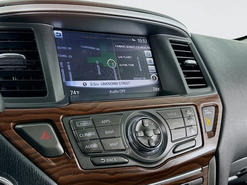 Used 2020 Nissan Pathfinder Platinum w/ Cargo Package image 10