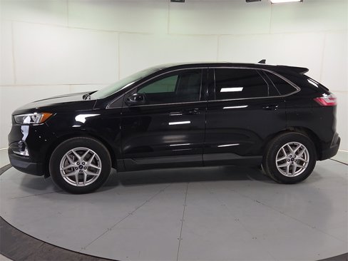 Used 2021 Ford Edge SEL w/ Convenience Package image 5