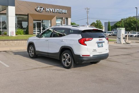 Used 2020 GMC Terrain SLT image 5
