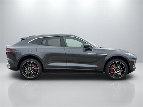 Used 2021 Aston Martin DBX image 9