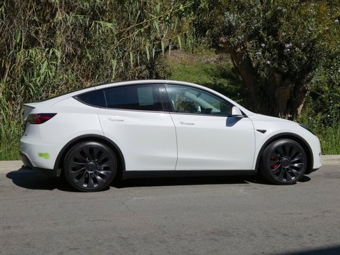 Used 2022 Tesla Model Y Performance image 4