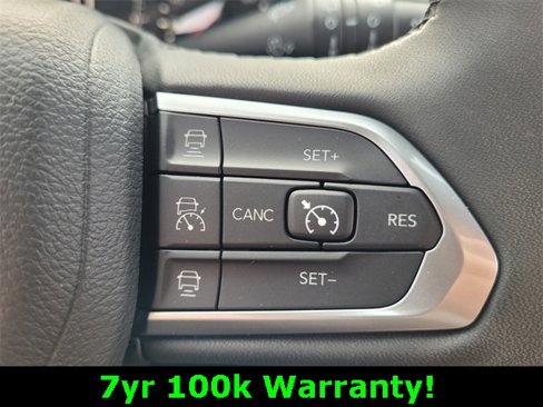 Used 2023 Jeep Compass Limited image 27