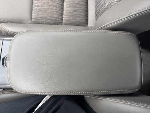 Used 2015 Chevrolet Impala LT image 33