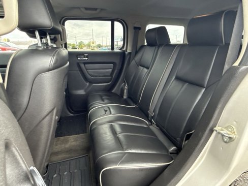 Used 2008 HUMMER H3 Luxury image 23