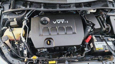 Used 2010 Toyota Corolla image 18