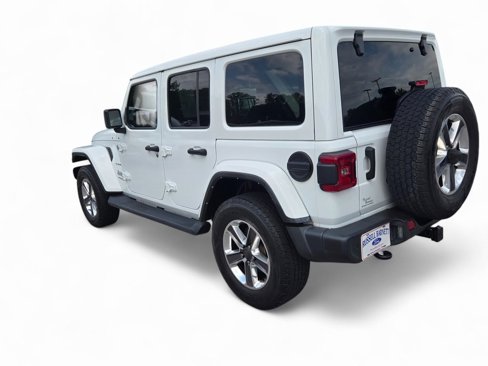 Used 2021 Jeep Wrangler Unlimited Sahara w/ Safety Group image 3
