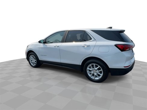 Certified 2024 Chevrolet Equinox LT image 5