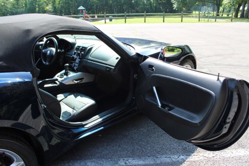 Used 2007 Saturn Sky w/ Premium Trim Pkg image 19