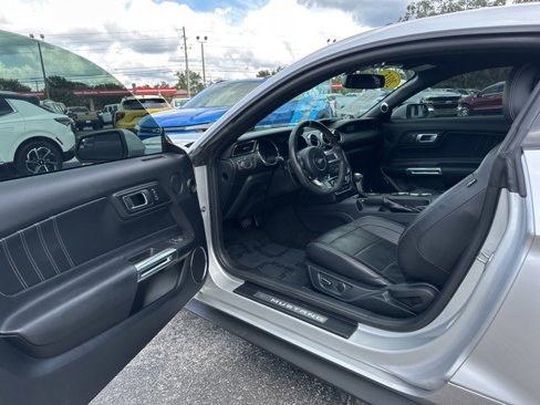 Used 2015 Ford Mustang Coupe w/ Equipment Group 051A image 2