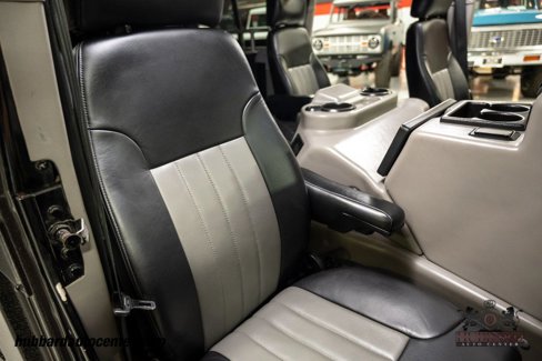 Used 2001 HUMMER H1 4-Door Wagon image 21