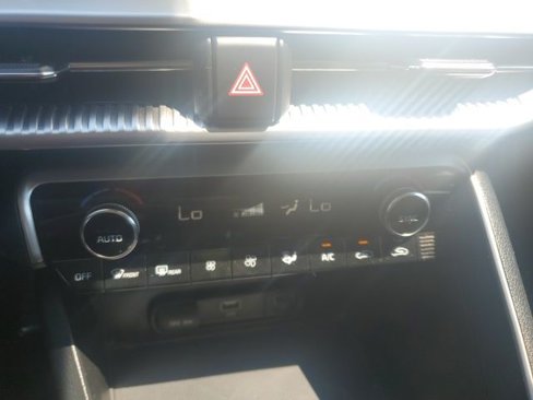Used 2023 Kia K5 LXS image 17