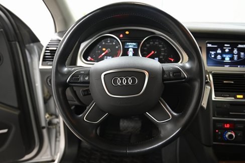 Used 2015 Audi Q7 3.0T Premium Plus w/ Premium Plus Package image 4