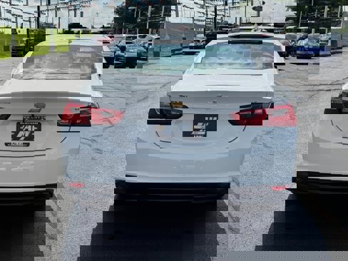 Used 2023 Chevrolet Malibu LT image 6