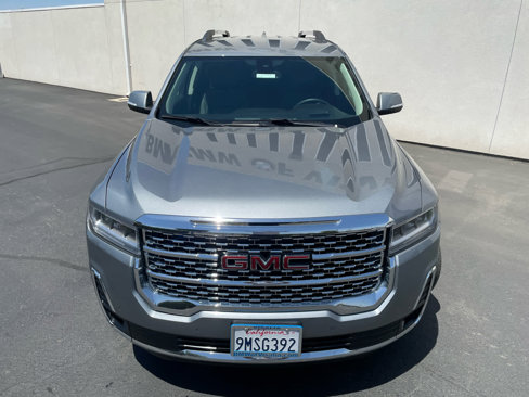 Used 2023 GMC Acadia Denali image 2