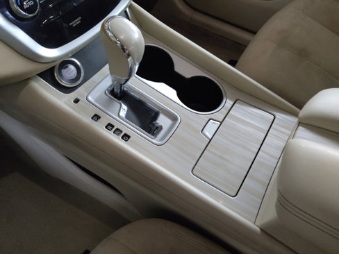 Used 2015 Nissan Murano SV w/ Premium Package image 26