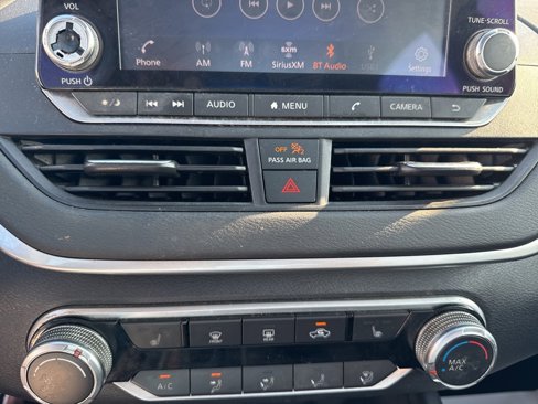 Used 2022 Nissan Altima 2.0 SR image 22