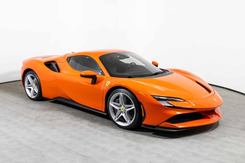 Used 2024 Ferrari SF90 Spider image 12