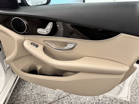 Used 2019 Mercedes-Benz C 300 Sedan image 25