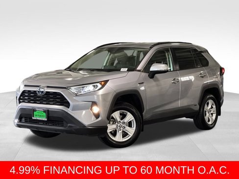 Used 2020 Toyota RAV4 XLE image 1