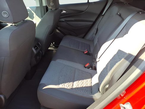 Used 2024 Chevrolet Equinox LT image 7