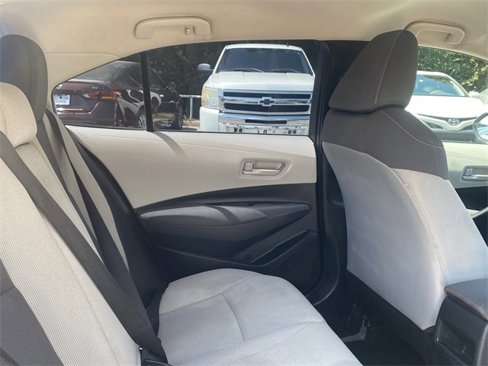 Used 2022 Toyota Corolla LE w/ Carpet Mat Package (TMS) image 13