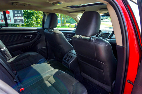 Used 2010 Ford Taurus SHO image 25