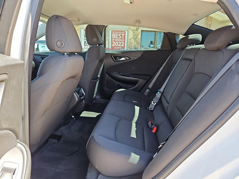 Used 2024 Chevrolet Malibu LT image 9