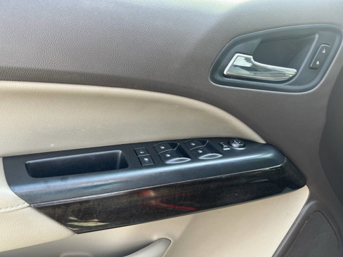 Used 2016 GMC Canyon SLT w/ Driver Alert Package image 7