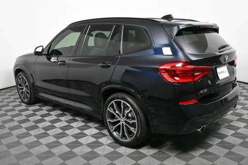 Used 2021 BMW X3 xDrive30i w/ Executive Package image 3
