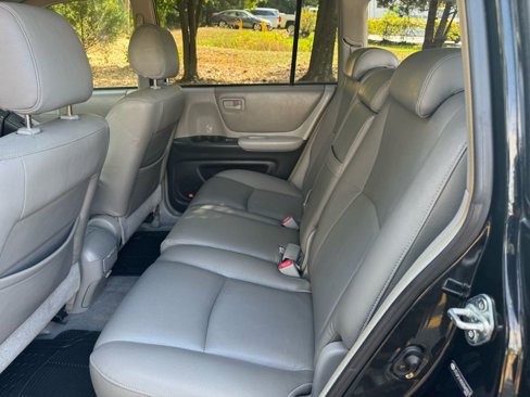 Used 2005 Toyota Highlander V6 image 28
