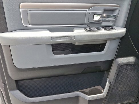 Used 2015 RAM 1500 Big Horn image 14