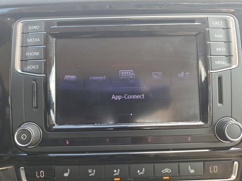 Used 2017 Volkswagen Jetta SEL image 21