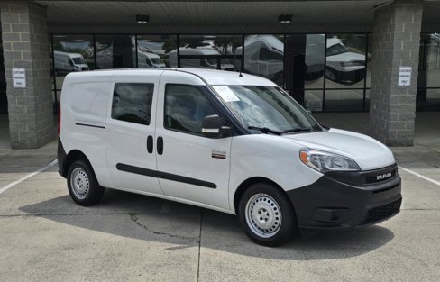 Used 2021 RAM ProMaster City Tradesman w/ Window Group 09 image 2