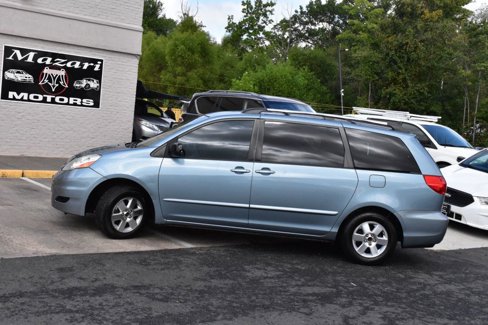 Used 2008 Toyota Sienna CE image 3