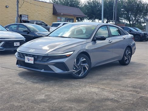 New 2025 Hyundai Elantra Sport image 25