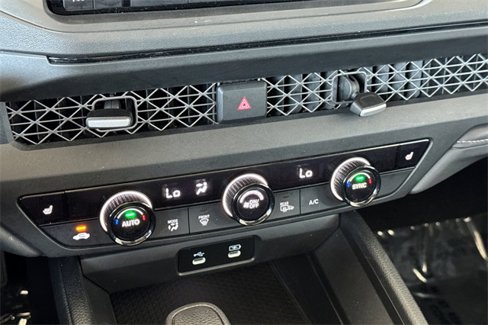 Certified 2023 Honda Accord EX image 23