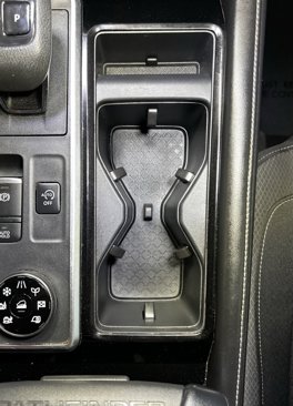 Used 2022 Nissan Pathfinder SV w/ SV Premium Package image 34