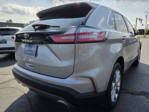 Used 2024 Ford Edge Titanium image 39