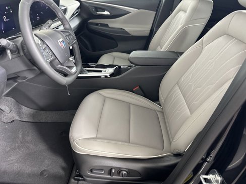 New 2025 Buick Envista Avenir image 9