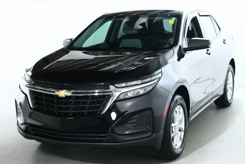 Used 2022 Chevrolet Equinox LS image 4
