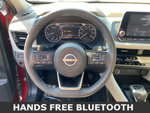 Used 2023 Nissan Rogue SL image 6
