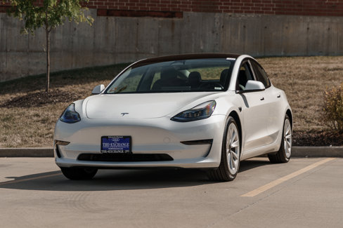 Used 2023 Tesla Model 3 Standard Range image 7