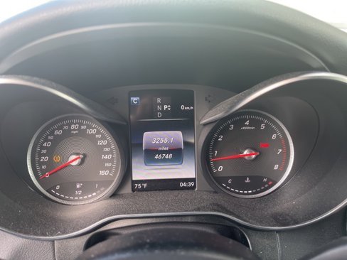 Certified 2019 Mercedes-Benz GLC 300 4MATIC image 4