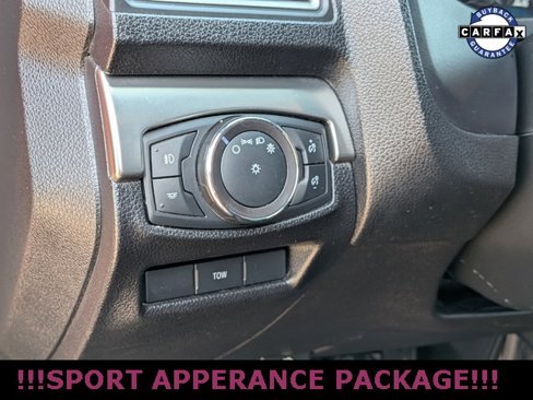 Used 2018 Ford Explorer XLT w/ XLT Appearance Package image 15