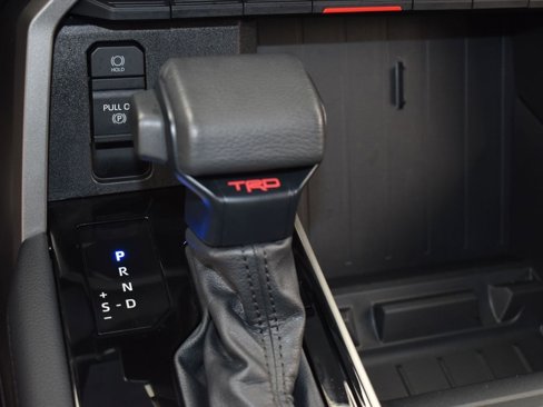 Used 2022 Toyota Tundra Limited image 25