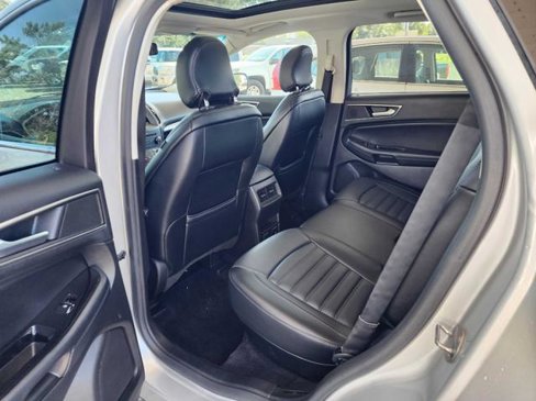 Used 2015 Ford Edge SEL w/ Equipment Group 201A image 12