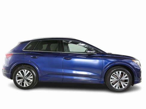 Used 2024 Audi Q4 e-tron Premium w/ Convenience Package image 7