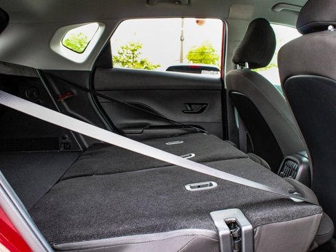 Used 2024 Hyundai Kona SEL image 36