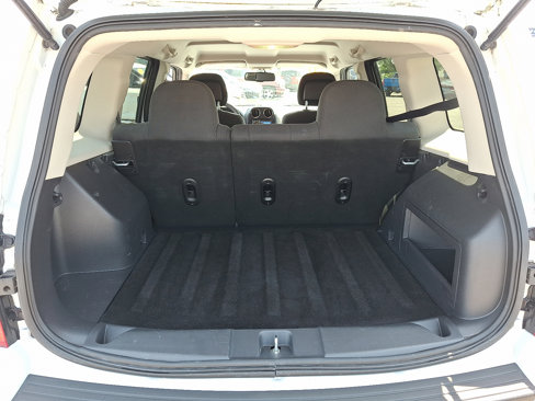Used 2017 Jeep Patriot Sport w/ Power Value Group image 28